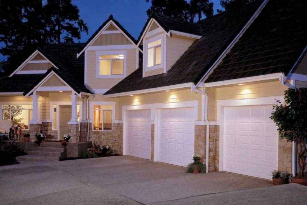 residential garage door calgary